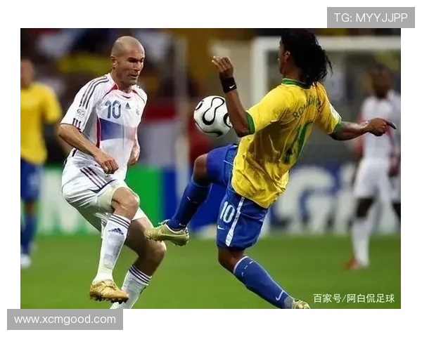 小罗足球明星风采展现球场上的魔术师与激情瞬间